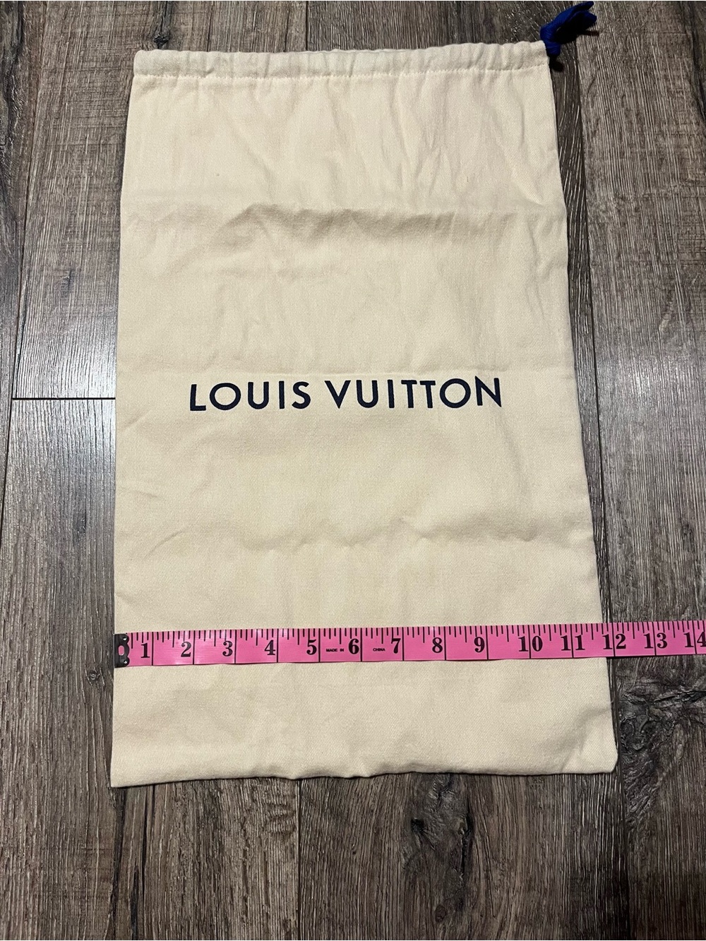 Louis Vuitton dust bag - Picture 2 of 3